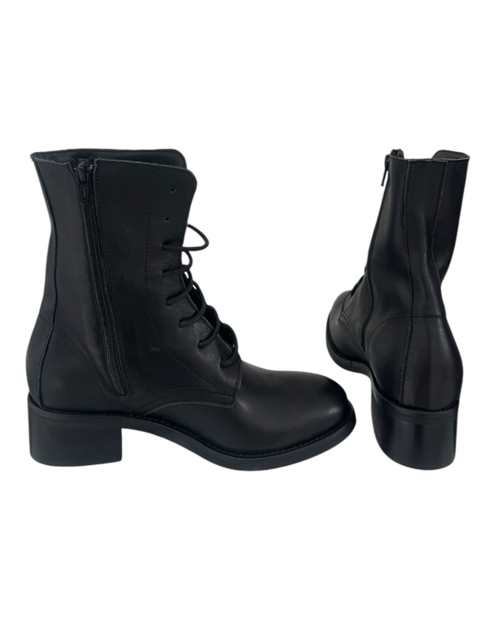 BL09 - Anfibio - Stivale