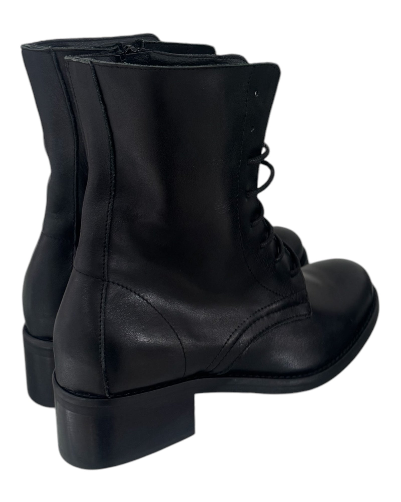 BL09 - Anfibio - Stivale