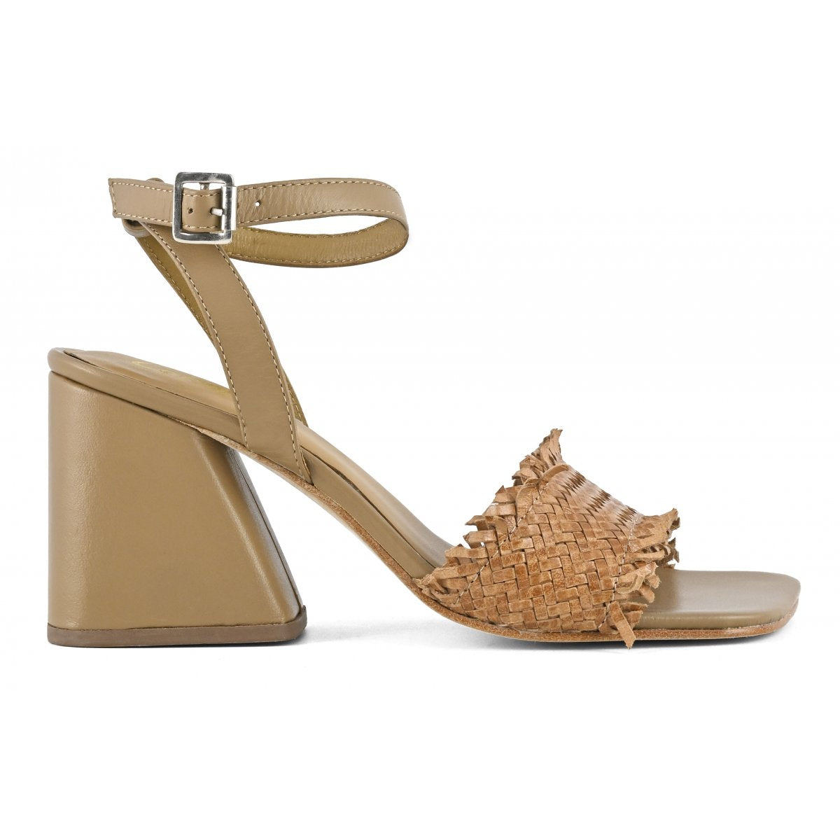 CB.K223.07 - - Sandalo