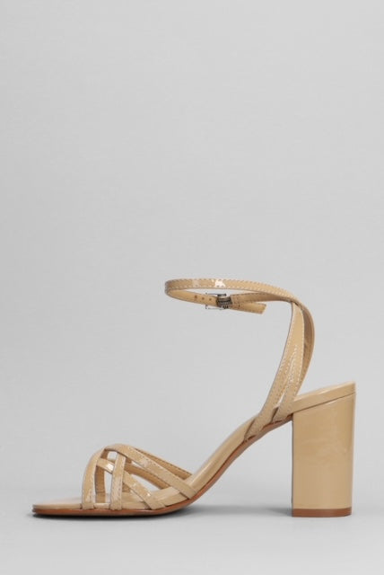 S2118900520002 - - Sandalo