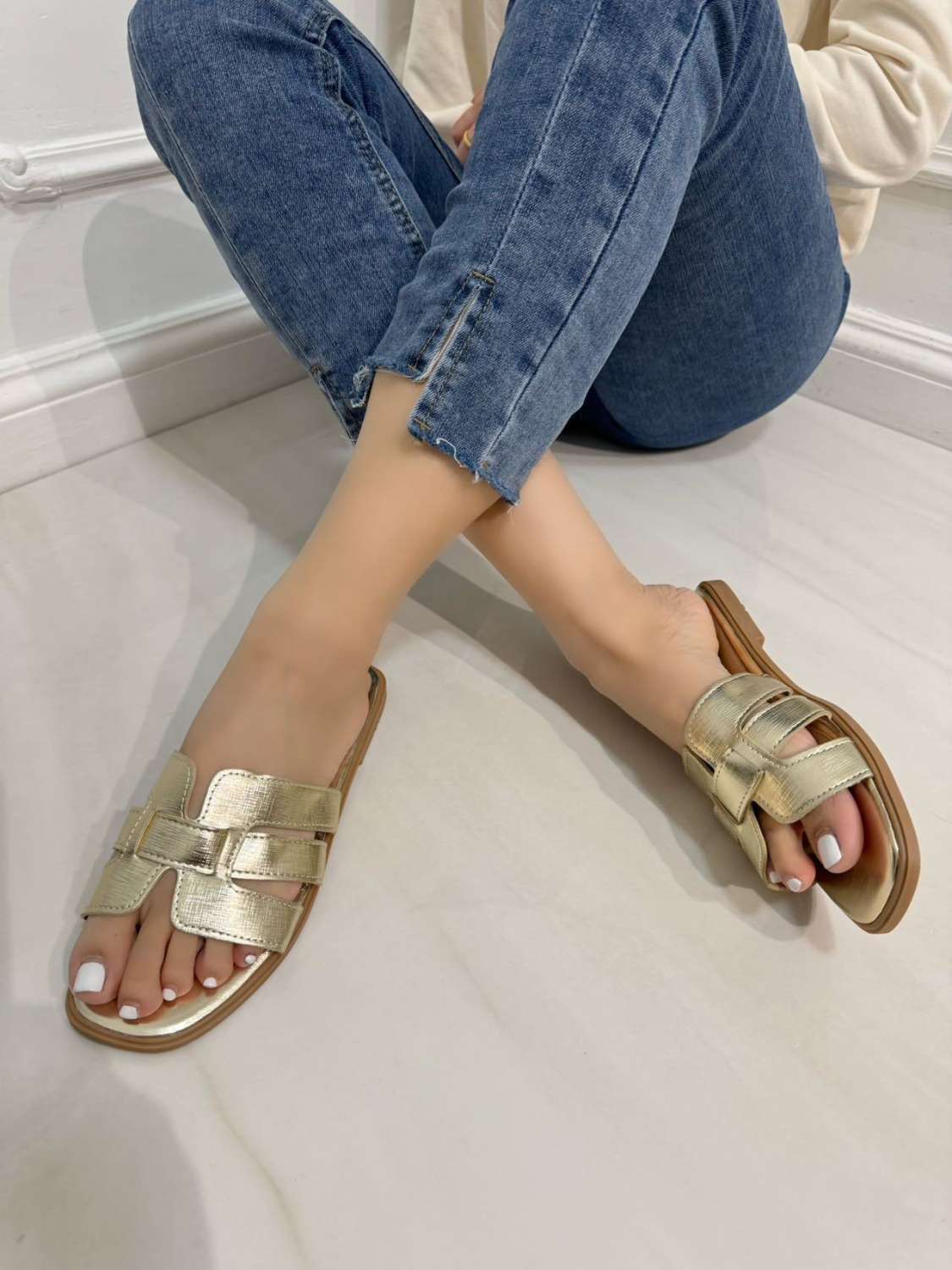 L50025BLM - -
