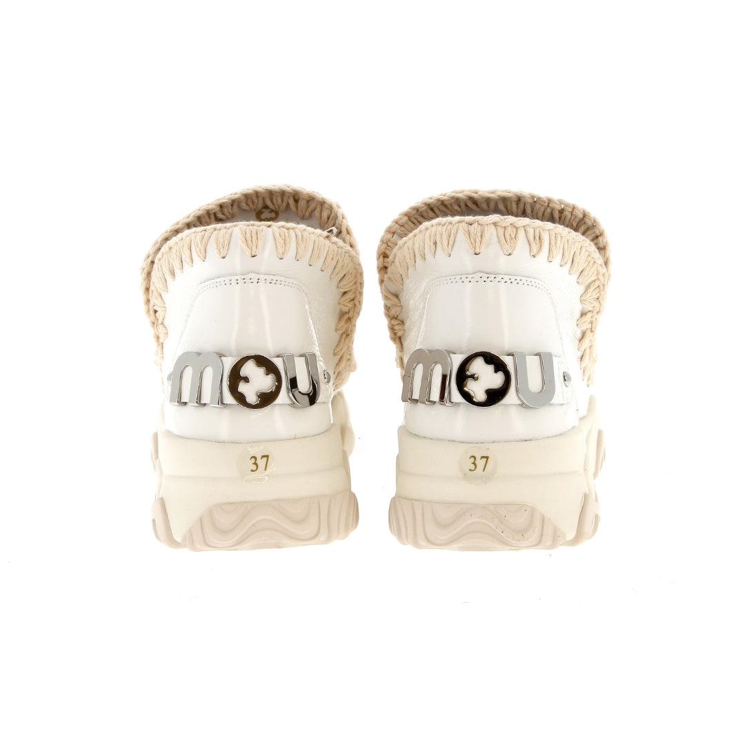 MU.SW201012C - MOU - Eskimo trainer