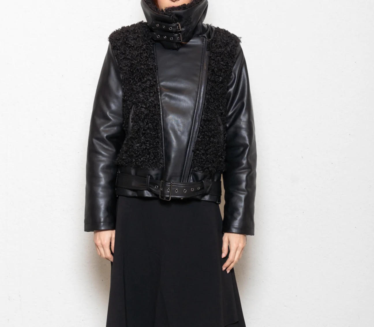 CLC302200 - - GIACCA