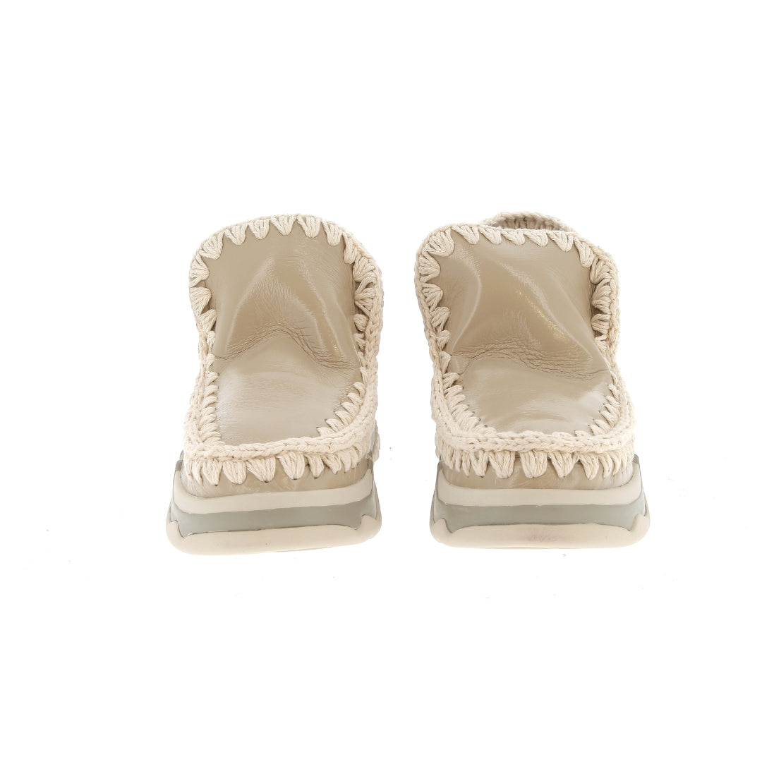 MU.SW201012C - MOU - Eskimo trainer