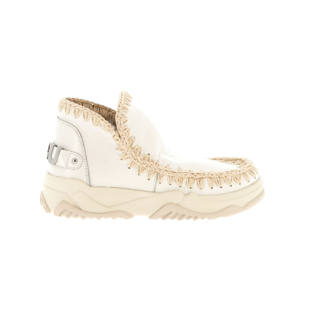MU.SW201012C - MOU - Eskimo trainer