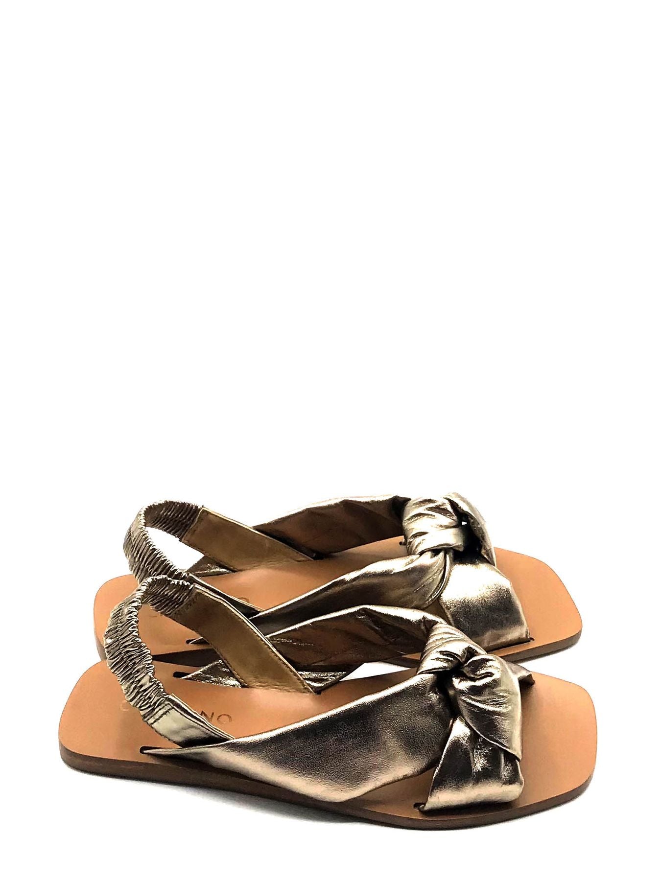 253016A - Flat - Sandalo