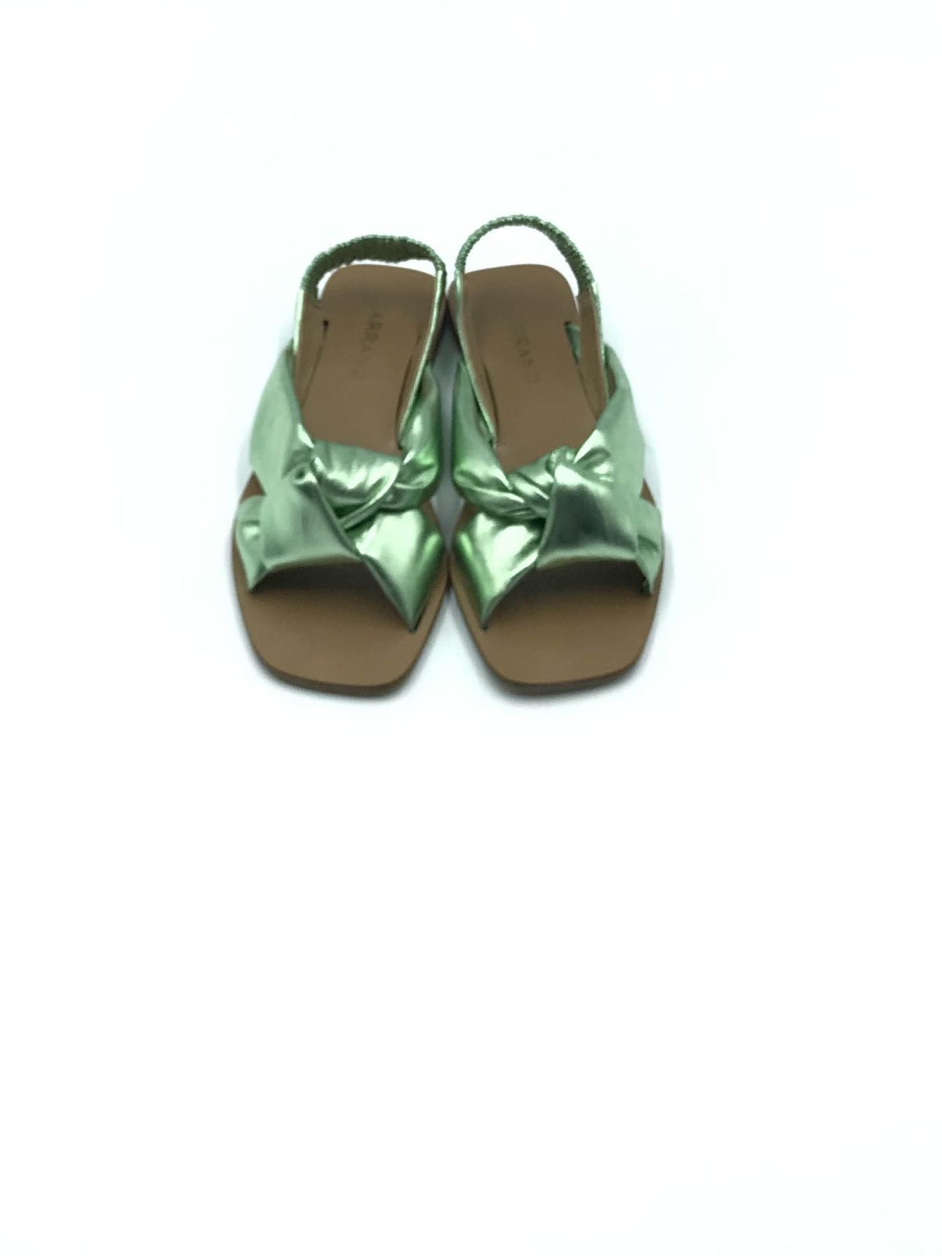 253016A - Flat - Sandalo