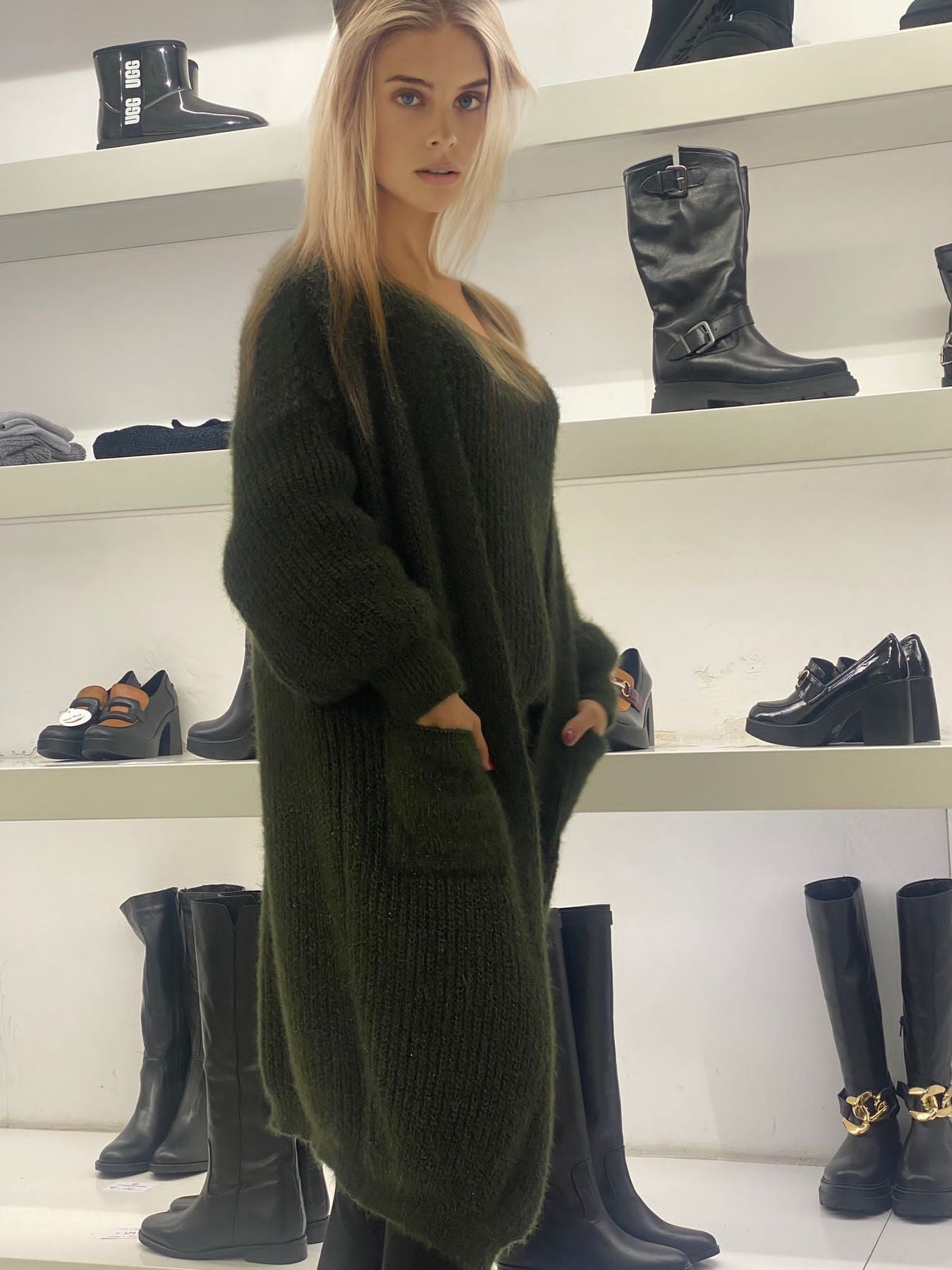 XML2880 - Cardigan