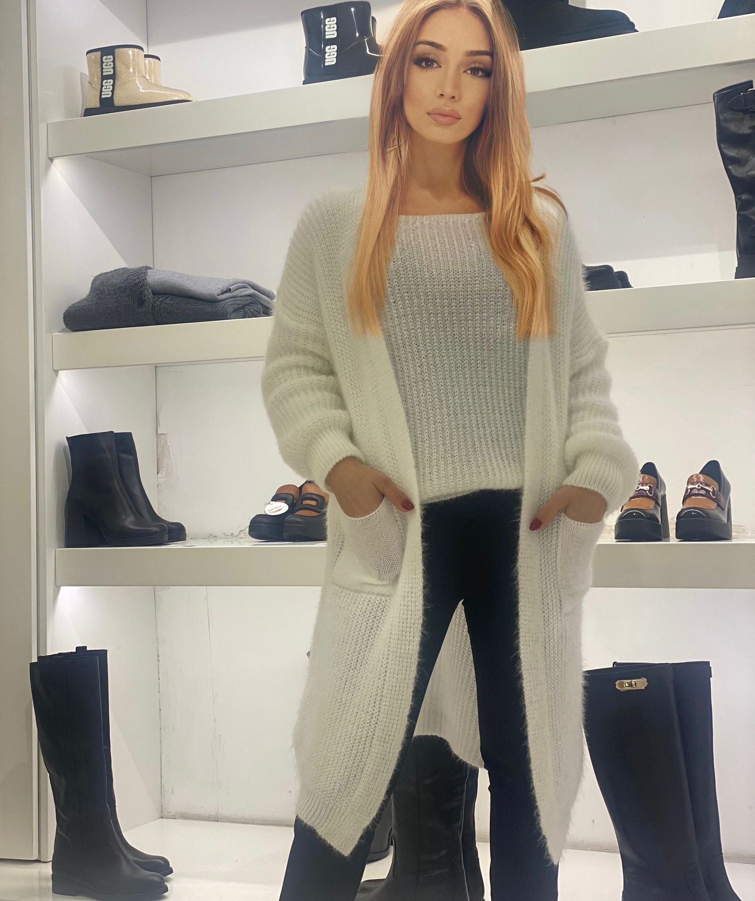 XML2880 - Cardigan